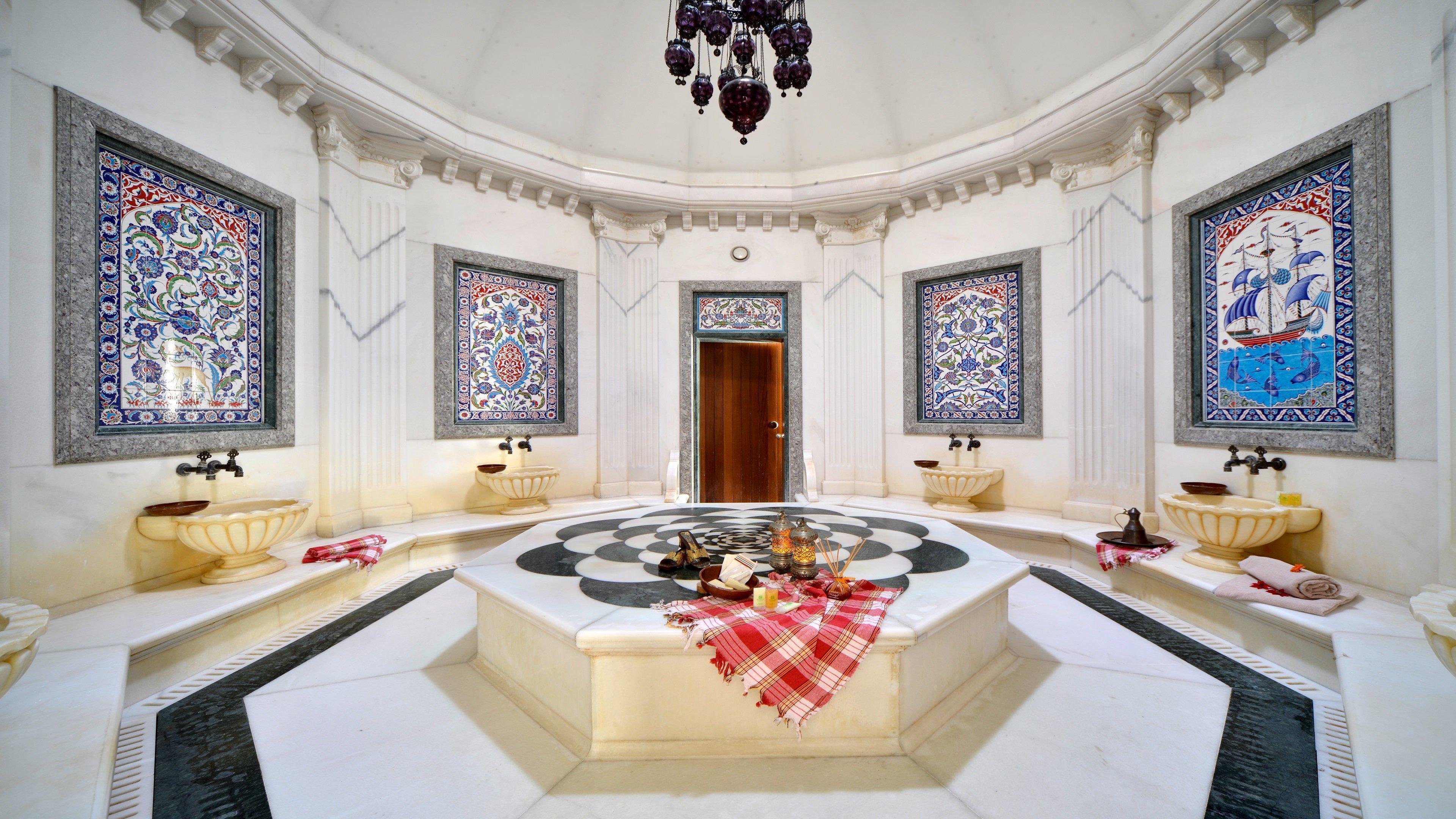 Holiday Inn Istanbul City By Ihg Екстериор снимка Turkish bath